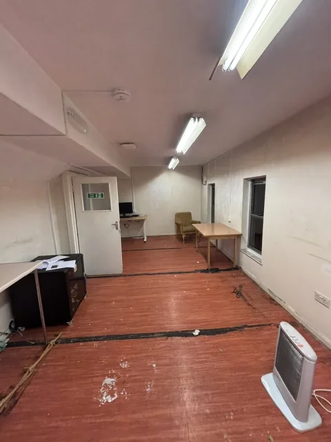 Asbestos artex removal from plasterboard walls in Kensington